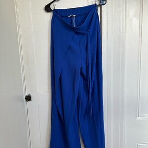 Zara Blue Straight Leg Pants with High-Waist Design